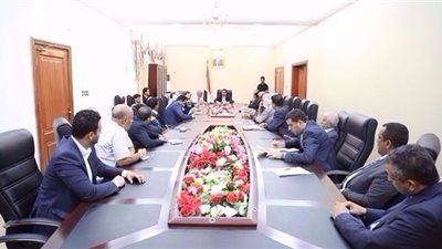 الحكومة اليمنية تدعو المجتمع الدولي للضغط ‏على الانقلابيين