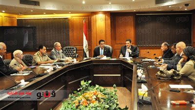 بالصور..لجنة أزمات الرياضة تبدأ اجتماعها الأول في غياب 