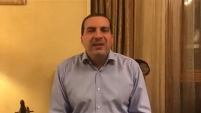 أول رد من عمرو خالد على «إعلان الفراخ»: أنا آسف خانني التعبير (فيديو)