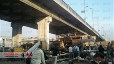 بالصور.. أهالي الزقازيق يُطالبون محافظ الشرقية بإزالة إشغالات 