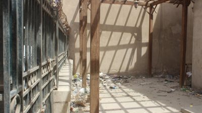 بدء أعمال إعادة تأهيل ساحة مسجد أحمد كوهيه في الخليفة