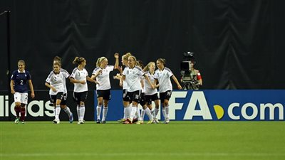 ألمانيا تتأهل لنهائي مونديال السيدات بعد الفوز على فرنسا