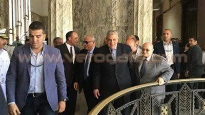 محلب يغادر دار القضاء بعد اجتماع «المجلس الأعلى»