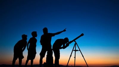 البحوث الفلكية توضح أماكن رؤية هلال شهر شوال