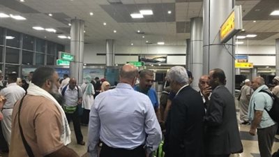 مطار القاهرة يوقف الإجراءات الصحية الإضافية لمسافري أوغندا
