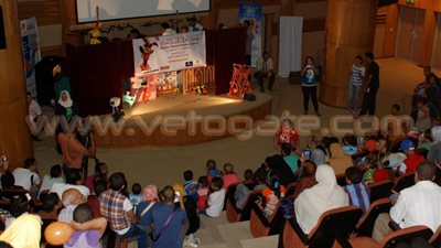 بالصور.. عبد المنعم وفتوح مع الأطفال المرضى بـ