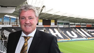 غرامة 10 آلاف إسترليني على مدرب 