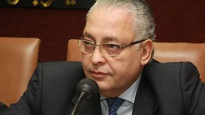 مستشار «المالية» الأسبق: لا يمكننا منع استيراد السلع الاستفزازية