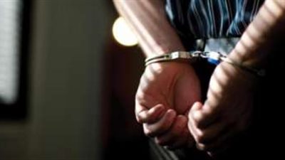 القبض على محاسب وربة منزل تخصصا في النصب على الراغبين في السفر بالهرم