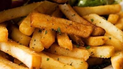طريقة إعداد «بطاطس مقرمشة بالكركم الحار»