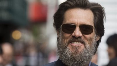 جيم كاري يدخل التاريخ بتصنيف 0% على فيلمه الجديد «Dark Crimes»