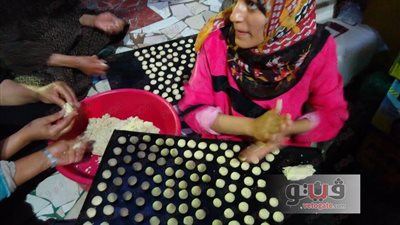 بالصور.. «البلدي يوكل» استمرار إعداد الكعك البيتي حتى ليلة العيد