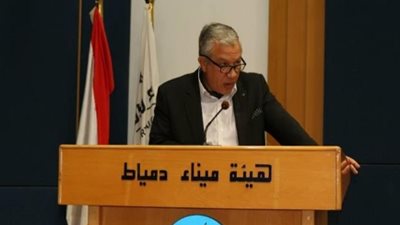 ميناء دمياط يشارك في تأسيس شركة لوجيستيات مصرية