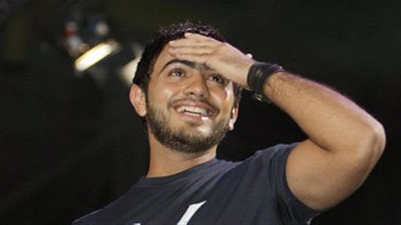 المطرب تامر حسنى