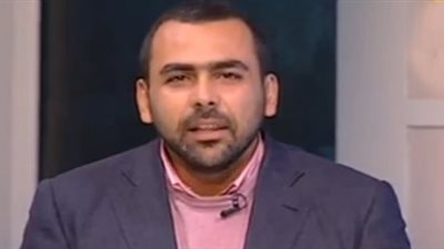 يوسف الحسينى: الرئيس مايقدرش يزعّل 