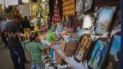 الأمن يغلق شارع سليم الأول لتأمين احتفالات الأقباط