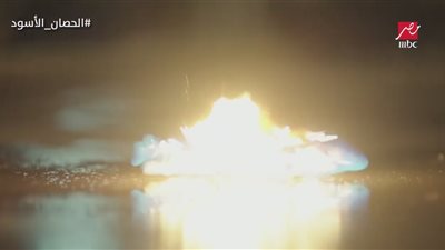 محمد فراج يشعل النيران في جسد ياسمين صبري بـ «الحصان الأسود»