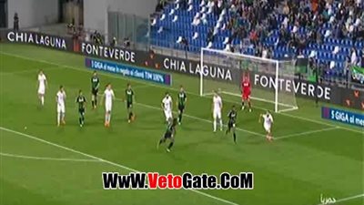 روما يتقدم بهدف على ساسولو بالشوط الأول (فيديو)