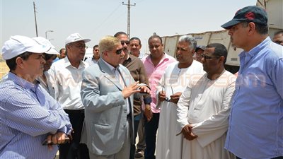 بالصور.. محافظ الإسماعيلية يتابع تطهير مقلب القمامة بـ «المستقبل»