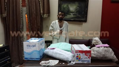 القبض على تشكيل عصابي تخصص في سرقة المنازل بقنا