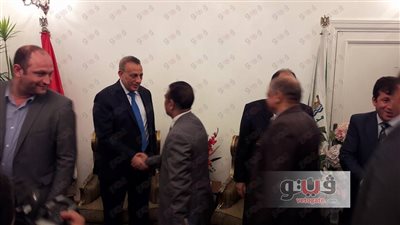 بالصور.. «الدالي» يستقبل مسئولي الجيزة بديوان المحافظة للتهنئة بالعيد