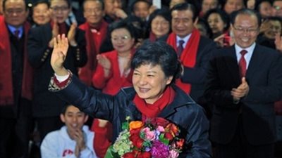 مباحثات لتعزيز التعاون الاقتصادي بين كوريا الجنوبية واليابان