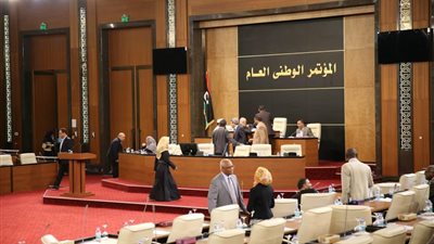 رئيس البرلمان الليبى يعتدى على عضو المؤتمر الوطني في طرابلس