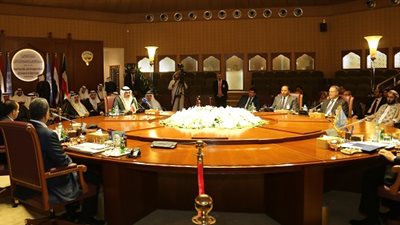 مشاورات السلام اليمنية تختتم جلسة عامة مشتركة في الكويت