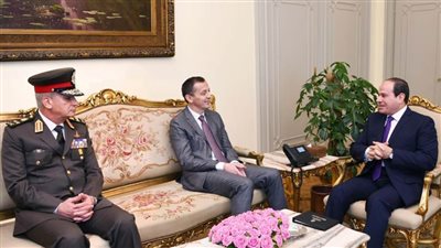 السيسي يستقبل وزير دفاع الجبل الأسود.. الرئيس يؤكد الحرص على تعزيز العلاقات وخاصة العسكرية.. ويكلف الفريق أسامة ربيع بمواصلة إنجاز كافة المشروعات الجارية بهيئة قناة السويس