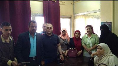 تسليم عدد من ذوي الإعاقة عقود تعيين في الشرقية