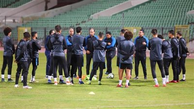 تدريبات استشفائية وتأهيل لاعبي المصري استعدادا للمقاولون العرب (صور)