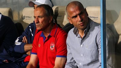 «مبروك» يطالب «جمعة» بحضور مران «الأهلي» اليوم