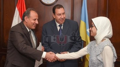 محافظ الإسكندرية يكرم أوائل الشهادة الإعدادية