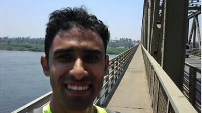 ألبير صبحي يقطع 230 كيلو مترا سيرا على الأقدام للترويج للمحميات