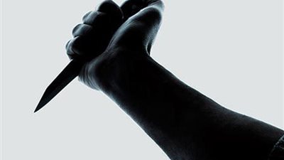 «طعنة بالصدر» عيدية شابين لوالدهما في الإسماعيلية