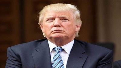 ترامب: هيلاري كلينتون تآمرت مع حزبها للفوز على ساندرز