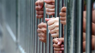 حبس 10 أشخاص بتهمة نشر أخبار كاذبة على مواقع التواصل الاجتماعي
