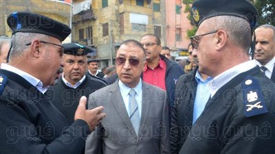 محافظ الإسكندرية يقود حملة إزالة مكبرة بموقف محطة مصر