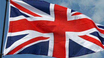 بريطانيا تدرس قانونا يغلق مساجد «المتشددين» بالإكراه