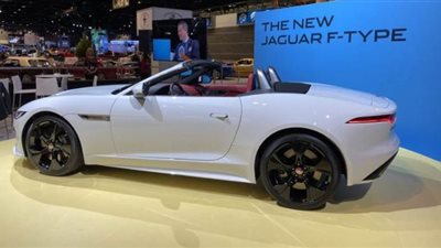 معرض شيكاغو للسيارات يستقبل طراز جاجوار F-Type