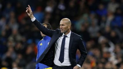 زيدان يكشف قائمة ريال مدريد أمام أوساسونا