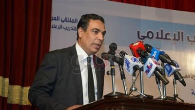 التعليم العالي: انتظام الدراسة في 50 جامعة.. ولا قلق من كورونا | فيديو