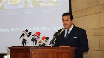 وزير التعليم العالي يكشف تفاصيل اعتداء طالب على دكتور جامعي بالإسكندرية
