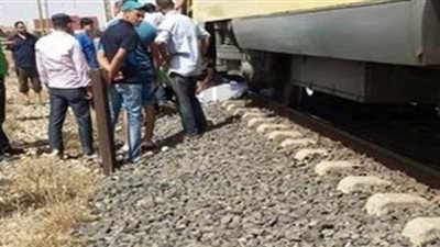 مصرع مسن تحت عجلات قطار 