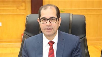 جامعة الأزهر تحصن طلابها ضد الـ