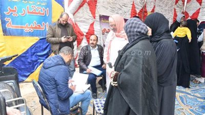 الصحة تطلق قافلة علاجية شاملة لأهالي عزبة الهجانة بالمجان