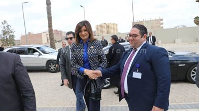 وزيرة الهجرة تشارك في افتتاح مستشفى الناس الخيري