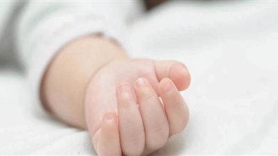 ربة منزل تتخلص من طفلتها في الموسكي