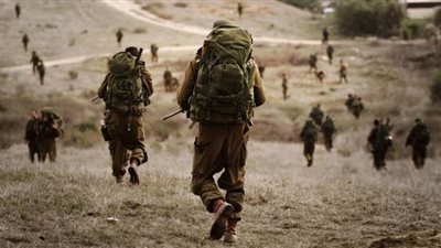 وزير جيش الاحتلال يهدد حماس بحرب مدمرة