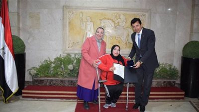 وزير الرياضة يكرم أبطال بعثة منتخب مصر لرفع الأثقال البارالمبي | صور